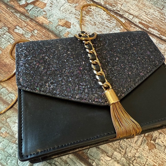 Beautiful Black and Gold Women's Evening Bag - Picture 8 of 8